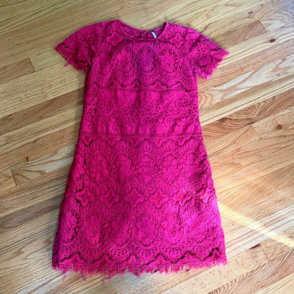 Free People Floral Lace Mini Dress Size 0 Magenta Pink Eyelash Fringe Boho